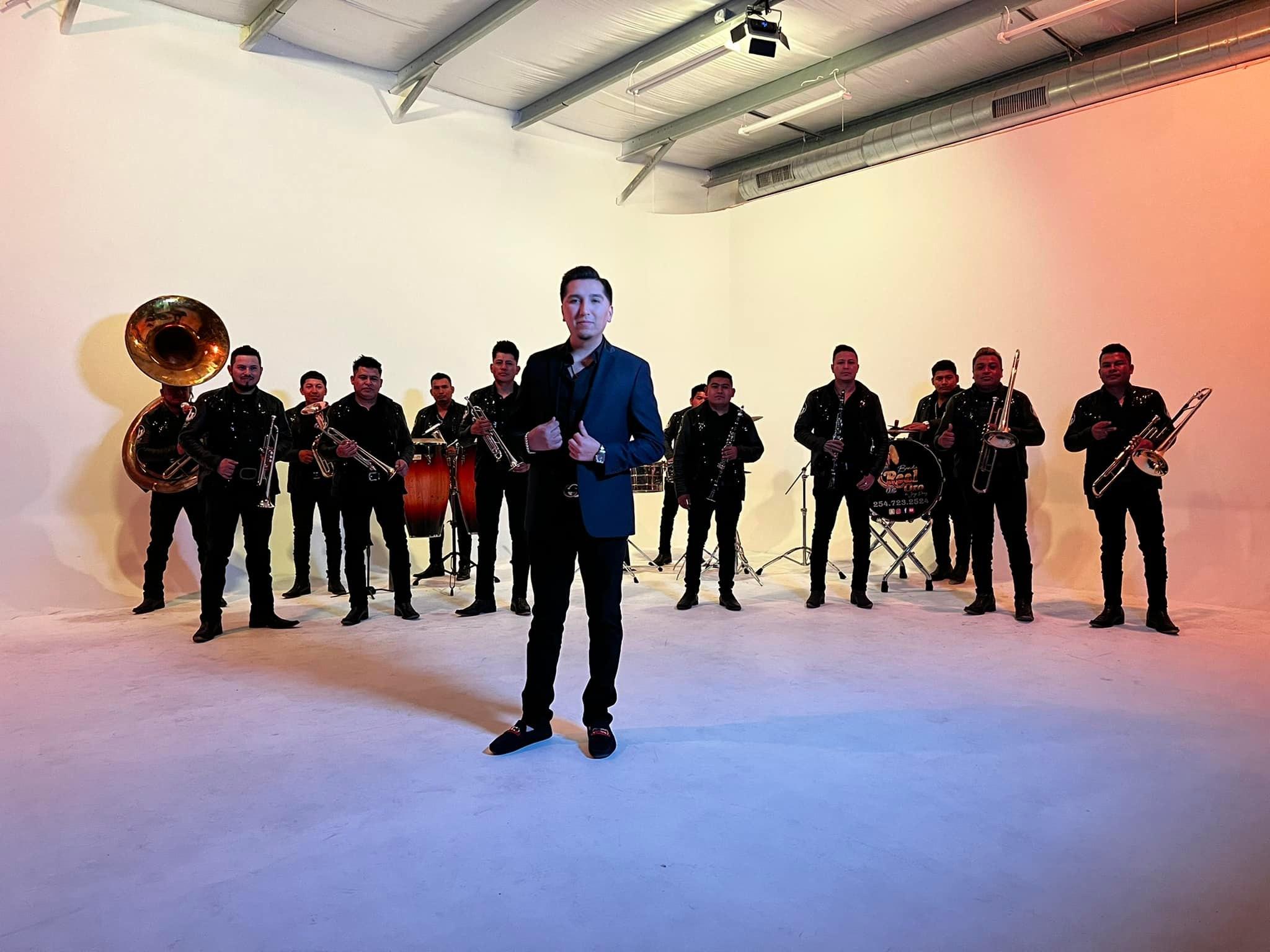 Manny Maldonado gallery 4