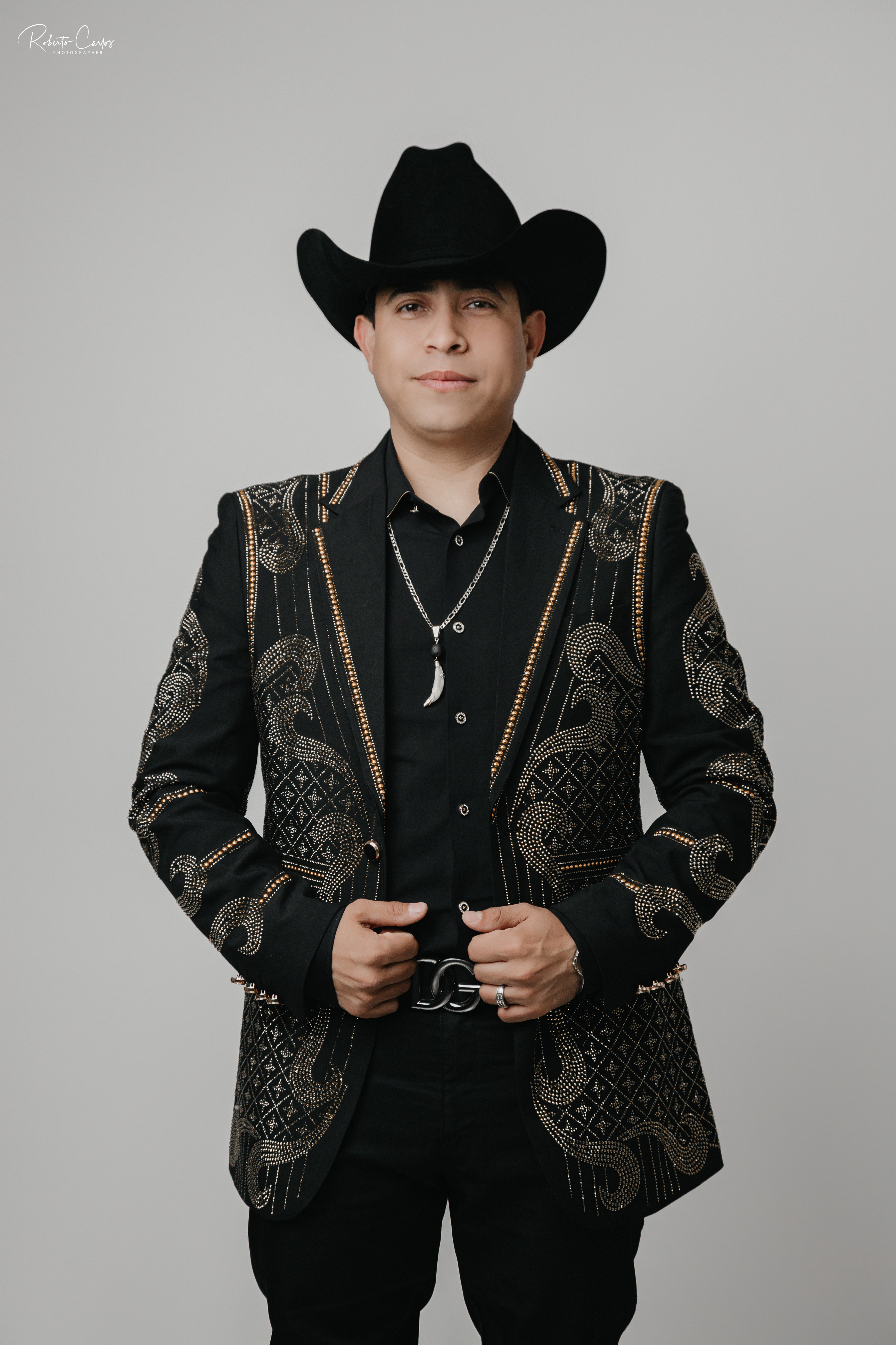 Noel Aragon gallery 3